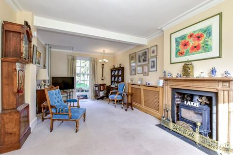 4 bedroom detached house for sale, The Common, Chipperfield, WD4