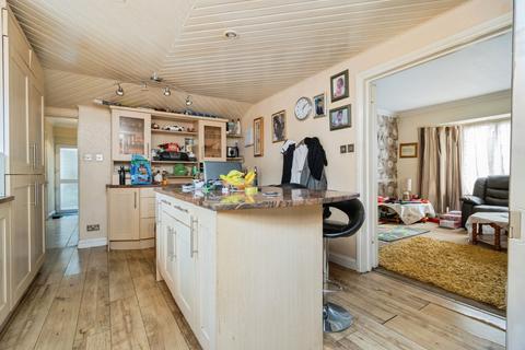 5 bedroom bungalow for sale, Brixham Road, PAIGNTON, Devon, TQ4