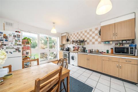 3 bedroom house for sale, Redwald Road, London, E5