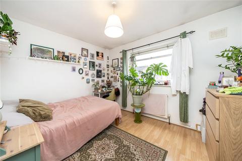 3 bedroom house for sale, Redwald Road, London, E5