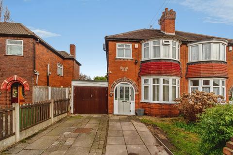 undefined, Dovedale Avenue, Willenhall, West Midlands, WV12