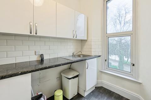 1 bedroom flat for sale, Alexandra Road, Mutley, Plymouth, Devon, PL4