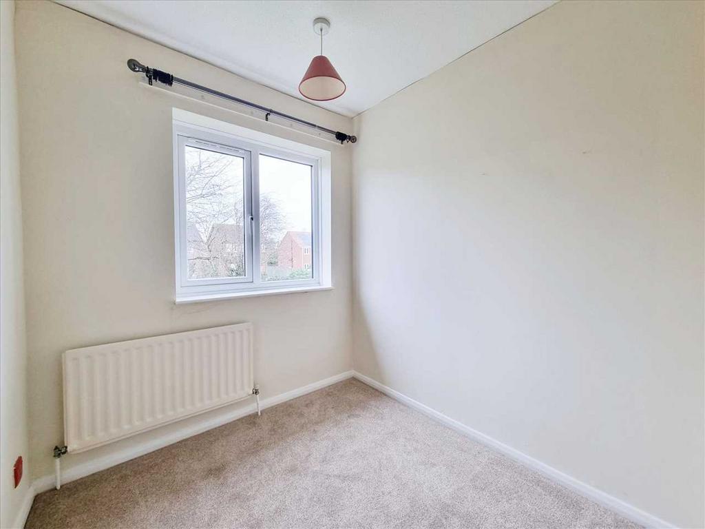 Bedroom 3: