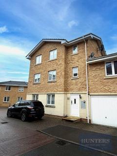 undefined, Lloyd Close, Cheltenham