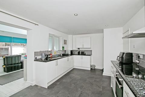 3 bedroom terraced house for sale, Ballard Estate, Four Lanes, Redruth, Cornwall, TR16