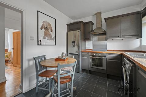 2 bedroom apartment for sale, Beechey House, London, London, London, E1W