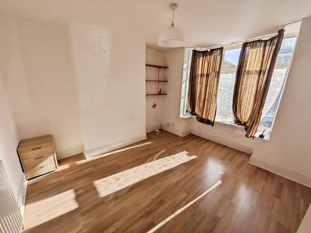 4 T202603030937.jpeg