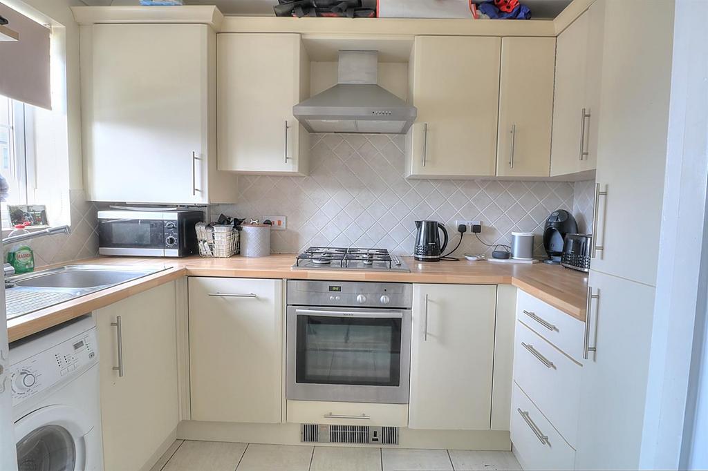 Botley Road 123 Kitch 2 (Custom).jpg