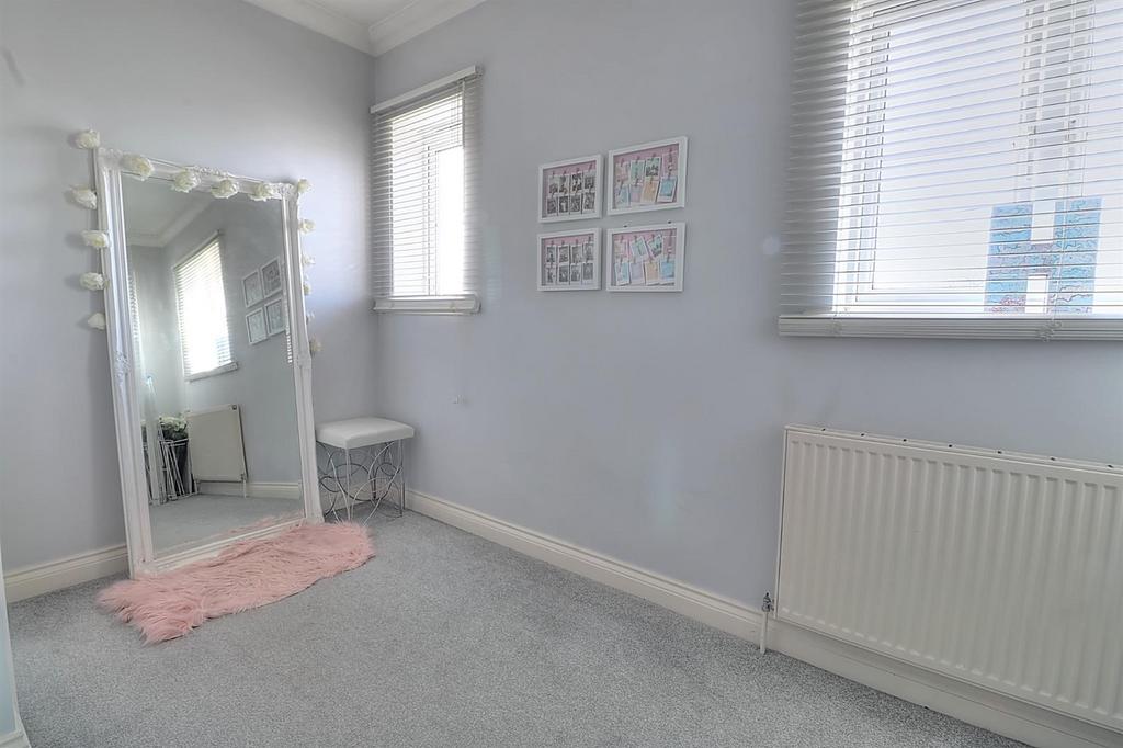 Botley Road 123 Bed 2 Alt (Custom).jpg