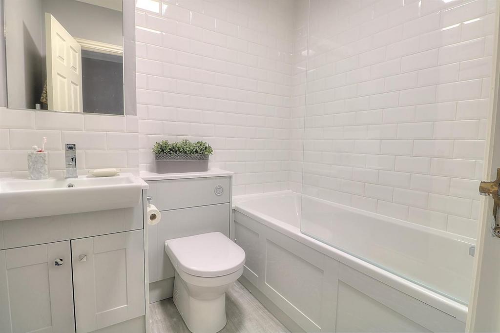 Botley Road 123 Bath (Custom).jpg