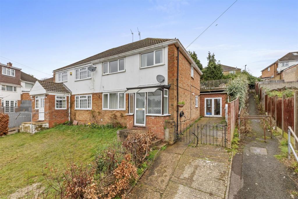 32 Perth Rd, HP13 6 XX-14.jpg
