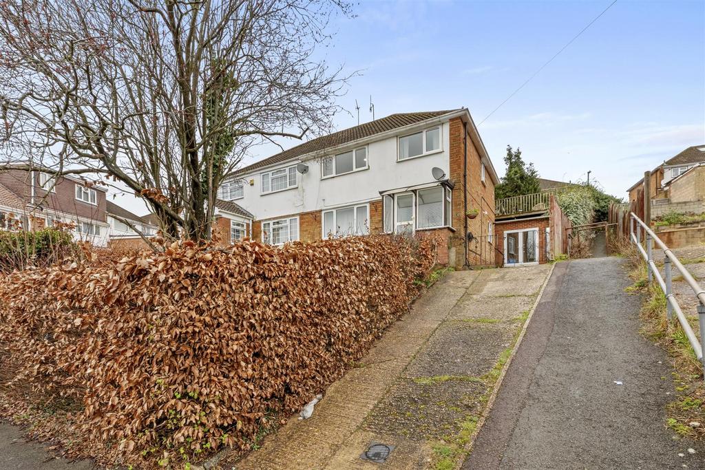 32 Perth Rd, HP13 6 XX-15.jpg