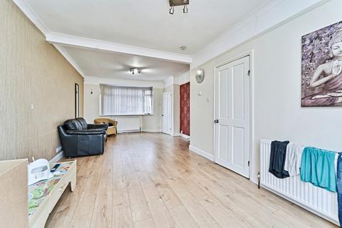 4 bedroom semi-detached house for sale, Braden Road, West Midlands, WV4