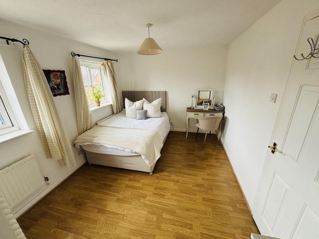Bedroom..Jpeg