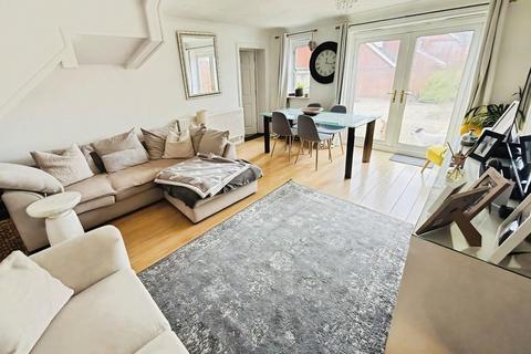 2 bedroom semi-detached house for sale, Glendower Approach, Heathcote, Warwick