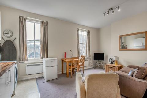 1 bedroom flat to rent, Lambeth Road, London, SE1