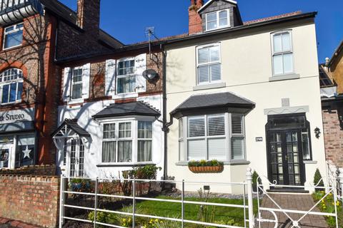 4 bedroom terraced house for sale, Flixton Road, Flixton, M41