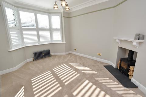 4 bedroom terraced house for sale, Flixton Road, Flixton, M41