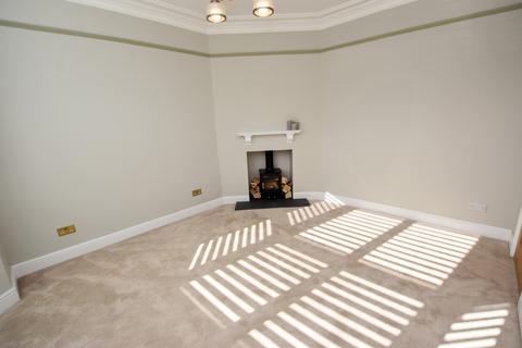 4 bedroom terraced house for sale, Flixton Road, Flixton, M41