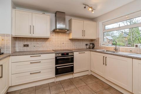 2 bedroom flat for sale, Jesson Close, Walsall, West Midlands, WS1