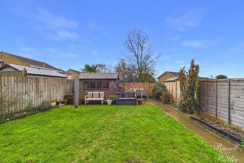 undefined, Hilltop Avenue, Buckingham, Buckinghamshire, MK18
