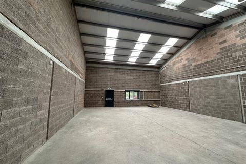 Warehouse to rent, 141-171 Reid St Glasgow G40 4EN