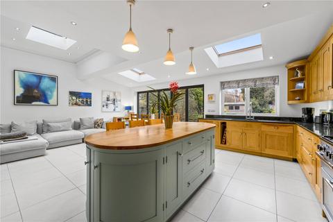 6 bedroom detached house for sale, Richmond Road, St Margarets