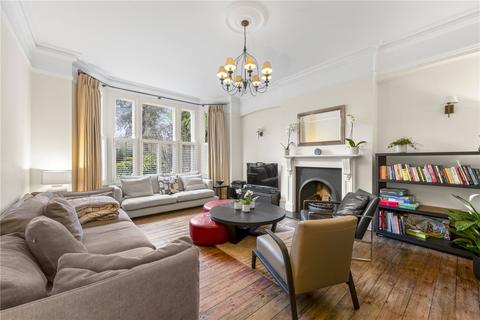 5 bedroom detached house for sale, Richmond Road, St Margarets