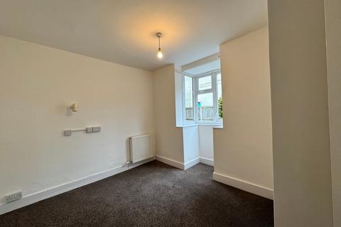 2 bedroom apartment to rent, 36b Seabrook Road, Hythe, CT21 5LZ