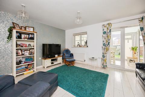 3 bedroom semi-detached house for sale, Damara Way, Kingsnorth, Ashford