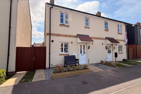 3 bedroom semi-detached house for sale, Damara Way, Kingsnorth, Ashford