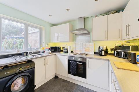 undefined, Hillfoot Close, Prenton