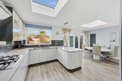 5 bedroom semi-detached house for sale, Virginia Road, Thornton Heath, CR7