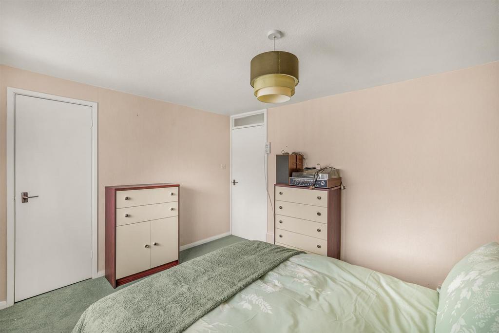 19 Liswerry Drive-19.jpg