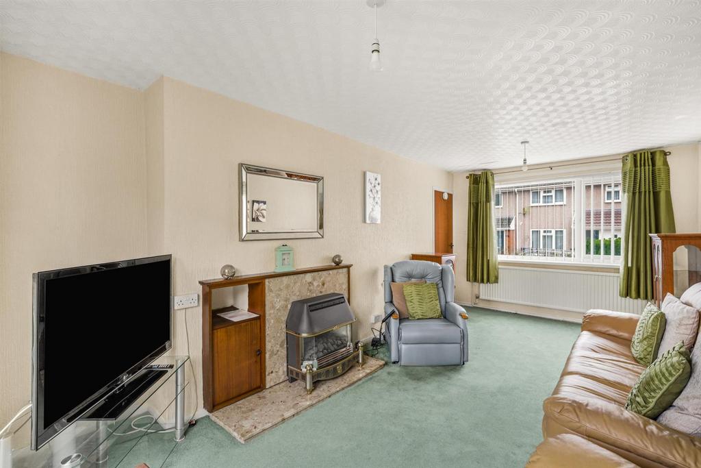 19 Liswerry Drive-6.jpg