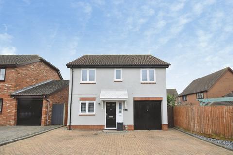 undefined, Snowberry Court, Braintree