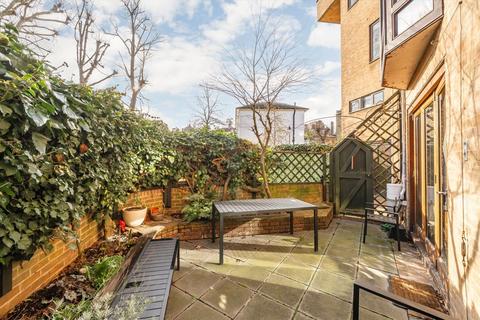 5 bedroom house for sale, Tower Close, London NW3
