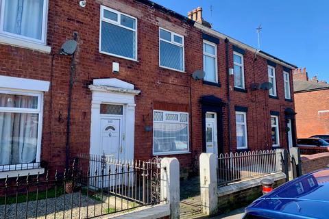 2 bedroom terraced house to rent, Station Road, Preston, PR5
