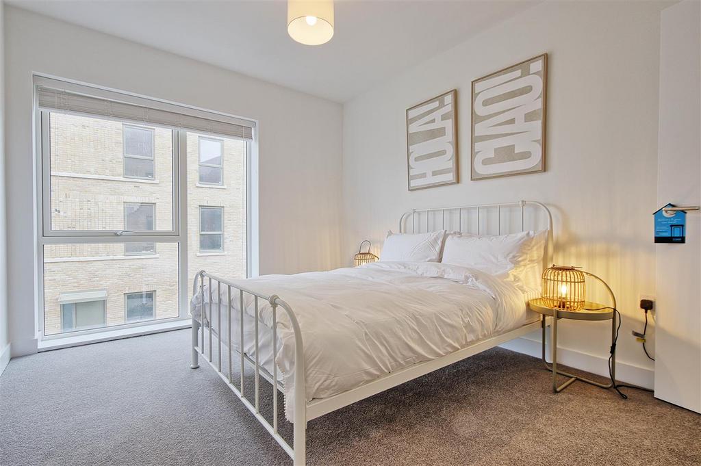 Bedroom 2 - 2.jpg