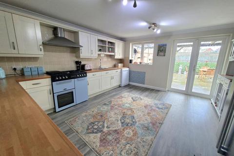 undefined, Horseshoe Way, Hampton Vale, Peterborough