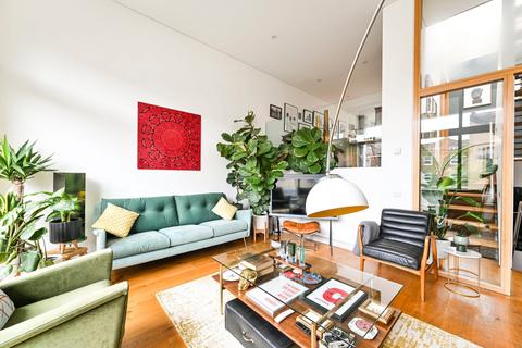3 bedroom terraced house for sale, Shirland Mews, London W9