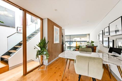 3 bedroom terraced house for sale, Shirland Mews, London W9
