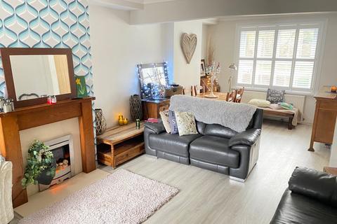 2 bedroom semi-detached house for sale, Chain Walk, Glynneath, Neath, Neath Port Talbot.