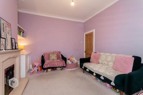 3 bedroom end of terrace house for sale, Bolton Road, Manchester M46