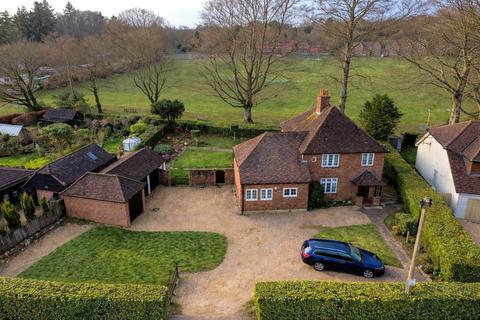 4 bedroom detached house for sale, Hale House Lane, Churt, Farnham, Surrey, GU10