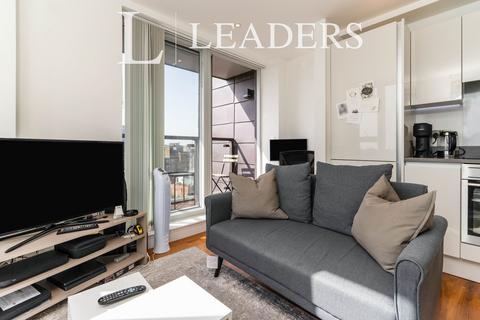 1 bedroom flat to rent, Great Suffolk Street, London, SE1