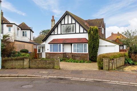 4 bedroom chalet for sale, Hythe Road, Worthing