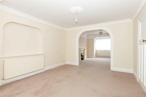 4 bedroom chalet for sale, Hythe Road, Worthing