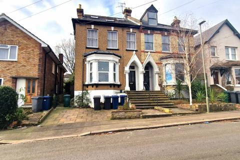 2 bedroom flat for sale, Warwick Road, New Barnet, EN5