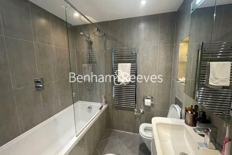 1 bedroom apartment to rent, Holman Road, London, SW11